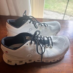 Women’s On Cloud Cloud X